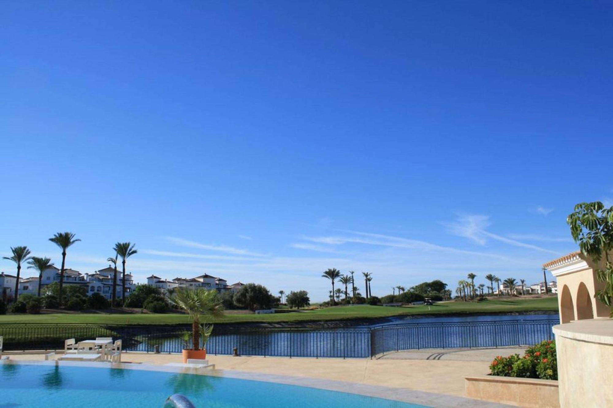 Doubletree By Hilton La Torre Golf Resort Roldan Luaran gambar Golf course in El Alamein