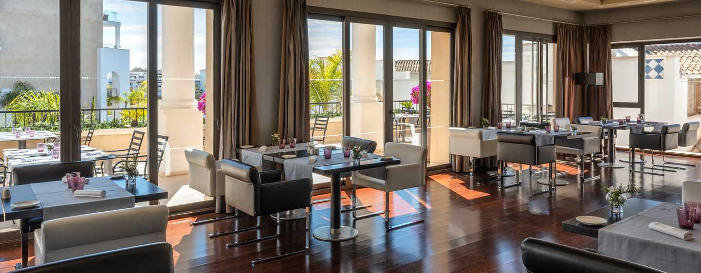 Doubletree By Hilton La Torre Golf Resort Roldan Luaran gambar Restaurant