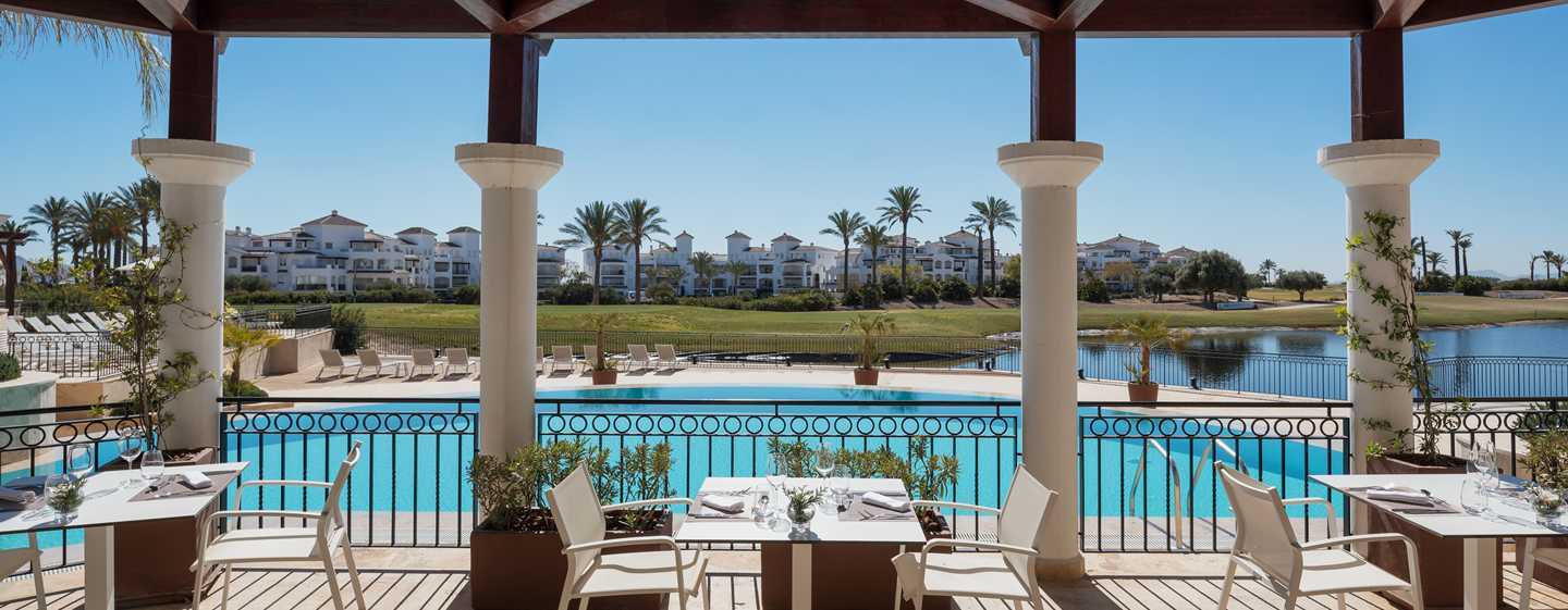 Doubletree By Hilton La Torre Golf Resort Roldan Luaran gambar View of the golf course